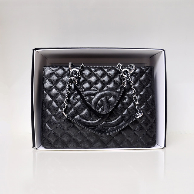 Chanel A50995 Original Caviar Leather Shoulder Bag Black in Silver