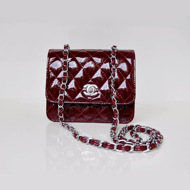 Chanel A67116 Classic mini Flap Bag Patent leather Claret in Silver