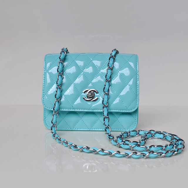 Chanel A67116 Classic mini Flap Bag Patent leather Light blue in Silver