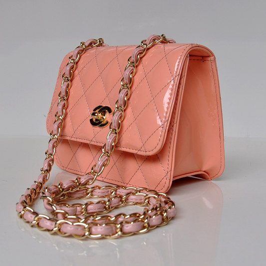 Chanel A67116 Classic mini Flap Bag Patent leather Pink in Gold