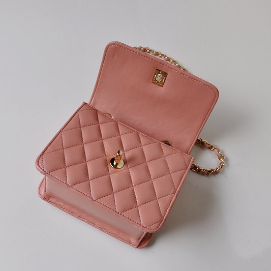 Chanel A67116 Classic mini Flap Bag Sheepskin leather Pink in Gold