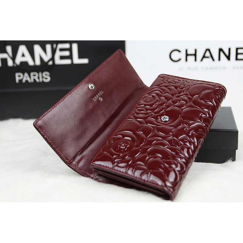 Chanel Camellia Tri-Fold Wallet Original Patent Leater A50084 Claret