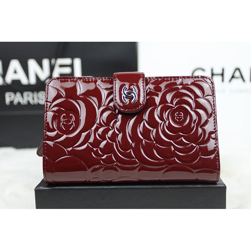 Chanel Camellias Bi-Fold Wallet Original patent Leather A50087 Claret