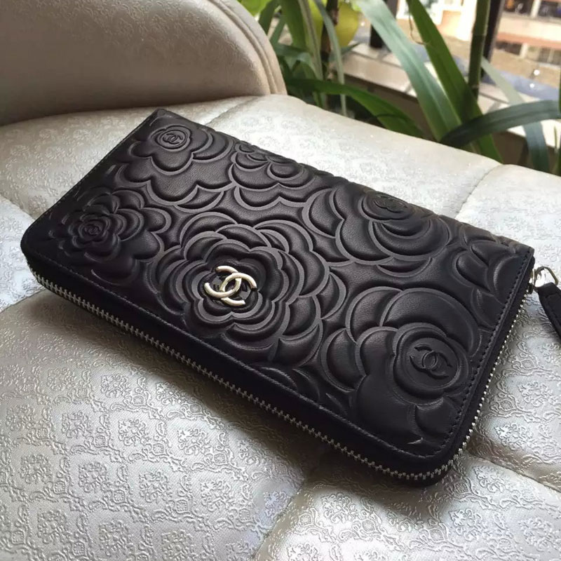 Chanel Camellias Zippy Wallet Original Leather A301703 black