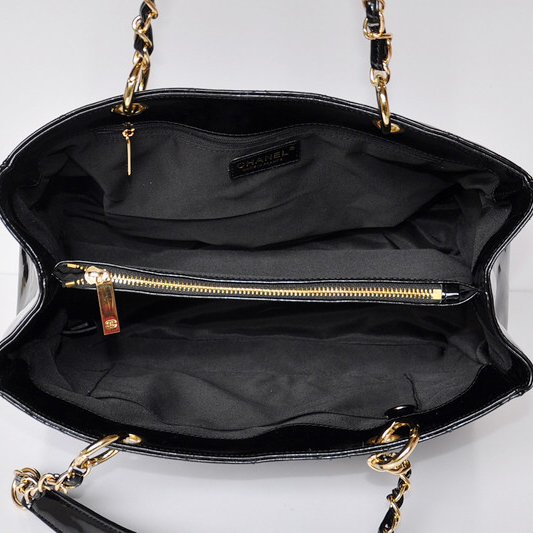 Chanel Classic CC Shopping Bag 20995 Patent leather Black Gold