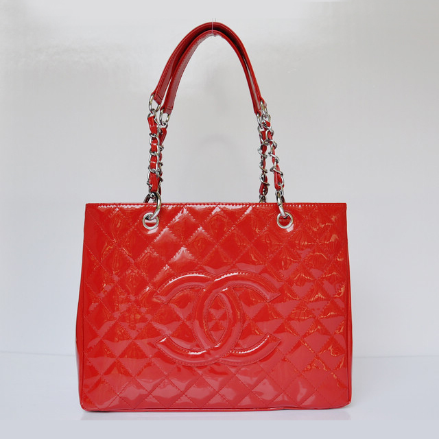 Chanel Classic CC Shopping Bag 20995 Patent leather Red Silver