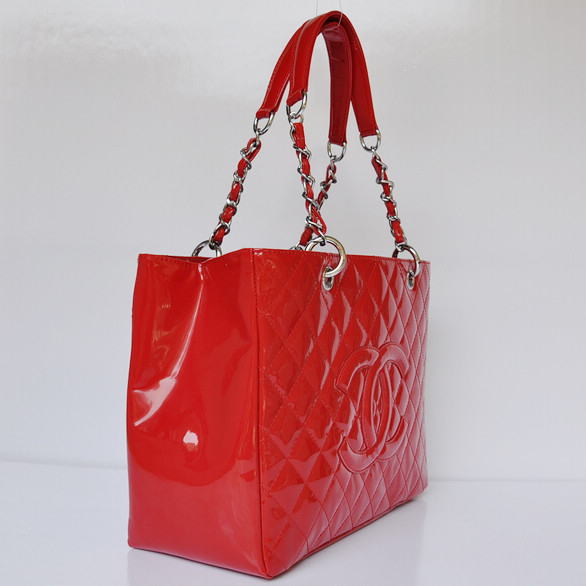 Chanel Classic CC Shopping Bag 20995 Patent leather Red Silver