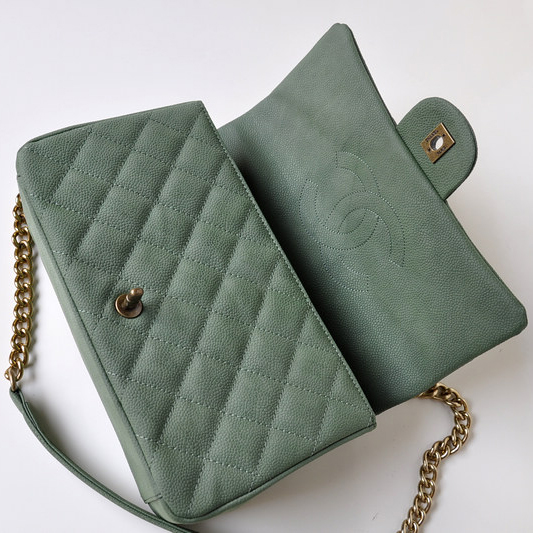 Chanel Classic Cannage Pattern Nubuck Leather Top Flap Bag A67622 Dark Green