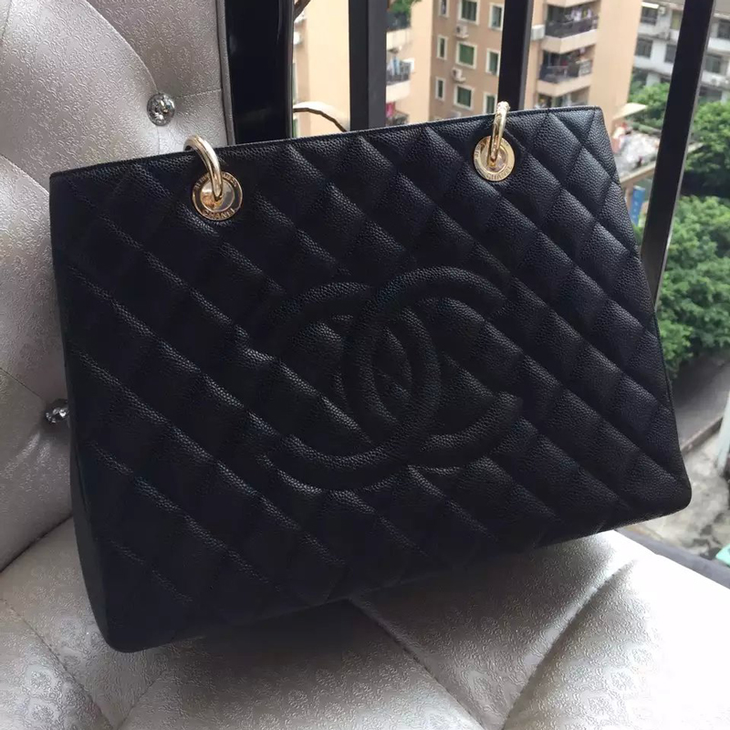 Chanel Classic Coco shoulder Bag Black GST Caviar Leather A50995 Gold