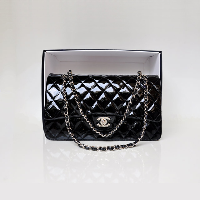 Chanel Classic Flap Bag 1113 Original Patent leather in Black with Silver