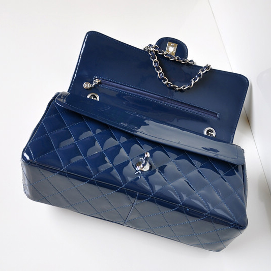 Chanel Classic Flap Bag 1113 Patent leather in Blue with Silver