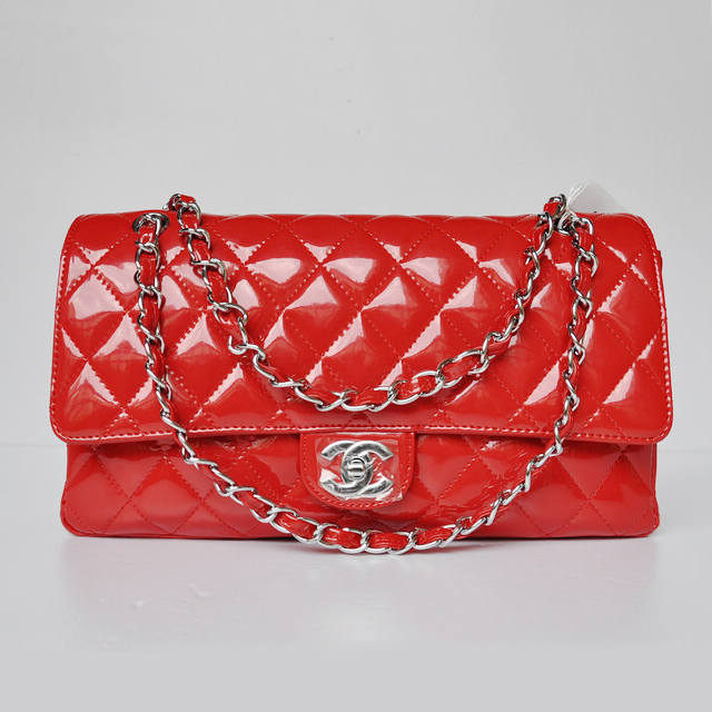 Chanel Classic Flap Bag 1113 Patent leather in Red with Silver