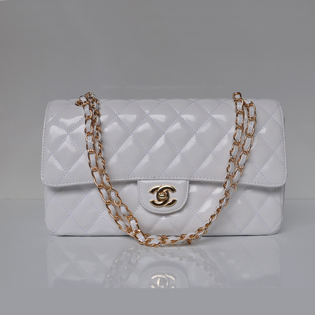 Chanel Classic Flap Bag 1113 Patent leather in White with Gold