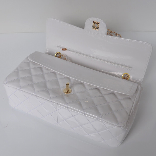 Chanel Classic Flap Bag 1113 Patent leather in White with Gold