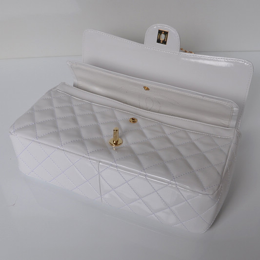 Chanel Classic Flap Bag 1113 Patent leather in White with Gold