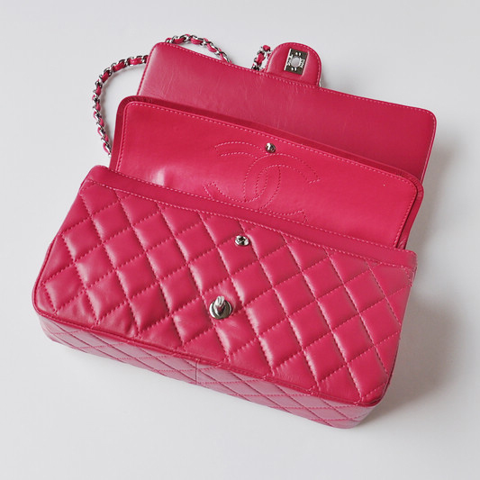 Chanel Classic Flap Bag 1113 Sheepskin leather in Rose with Silver