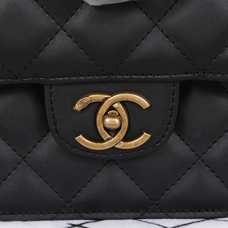 Chanel Classic Flap Bags Calfskin Leather A67029 Black