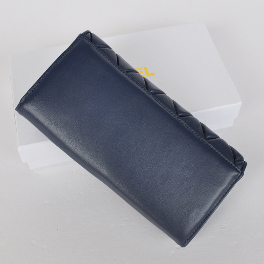 Chanel Lambskin Leather Bi-Fold Wallet C0901 Royalblue