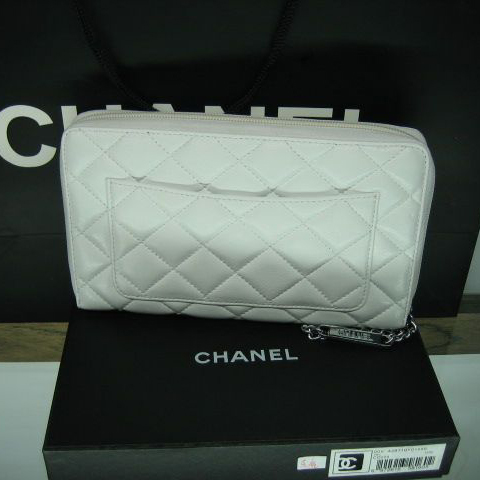 Chanel Leather Black CC Logo Long Zipper Wallet 26710 White