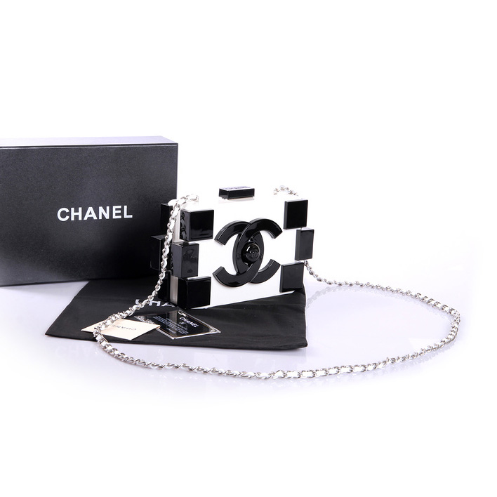 Chanel Lego Clutch A37010 White&Black