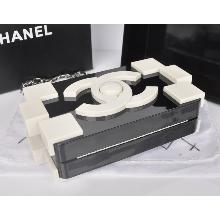 Chanel Lego Clutch A37013 Black&White