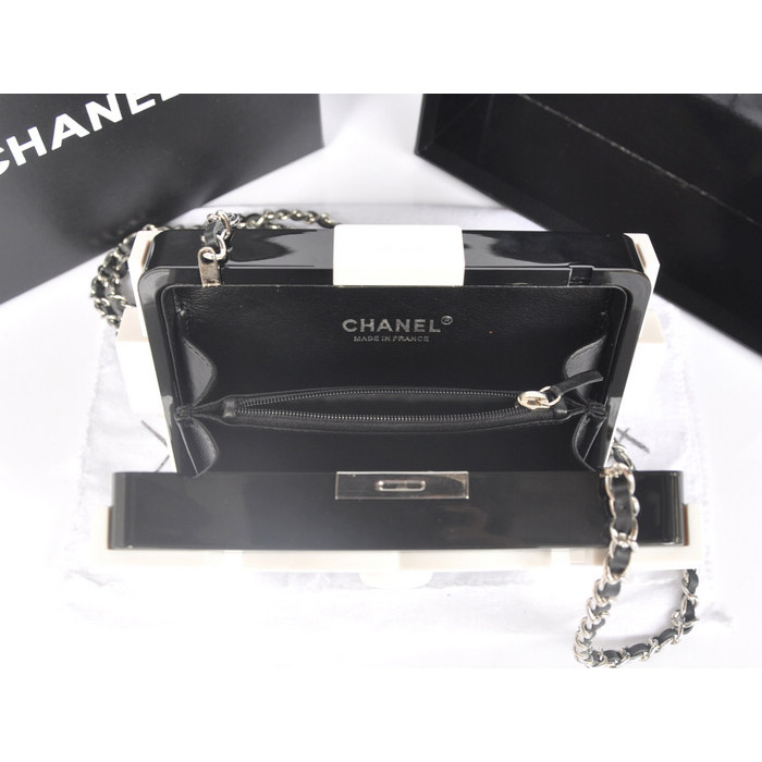 Chanel Lego Clutch A37013 Black&White