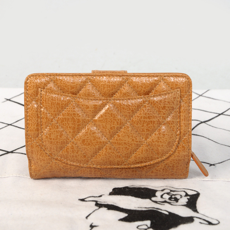 Chanel Matelasse Bi-Fold Wallet Glazed Crackled Leater C004 Apricot