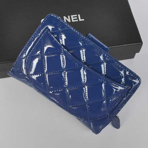 Chanel Matelasse Bi-Fold Wallet Patent Leater A051 Blue