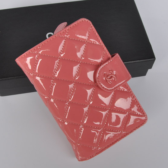 Chanel Matelasse Bi-Fold Wallet Patent Leater A051 Pink