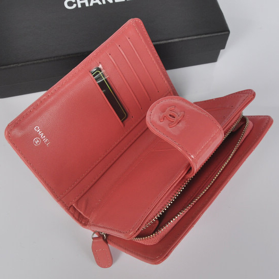 Chanel Matelasse Bi-Fold Wallet Patent Leater A051 Pink