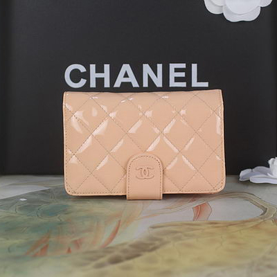 Chanel Matelasse Bi-Fold Wallet Patent Leather C004 Light Pink