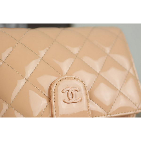 Chanel Matelasse Bi-Fold Wallet Patent Leather C004 Light Pink