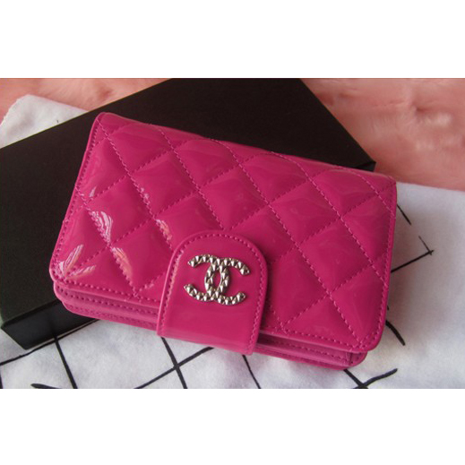 Chanel Matelasse Bi-Fold Wallet Patent Leather C004 Red