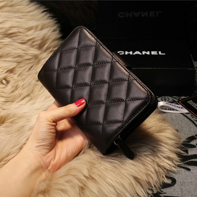 Chanel Matelasse Bi-Fold Wallet Sheepskin Leater A31506 Black