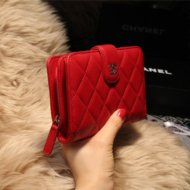 Chanel Matelasse Bi-Fold Wallet Sheepskin Leater A31506 Red