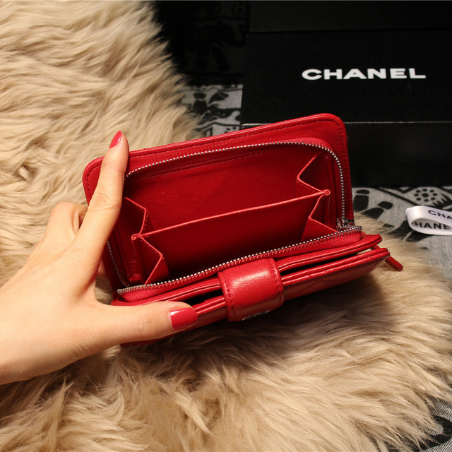 Chanel Matelasse Bi-Fold Wallet Sheepskin Leater A31506 Red