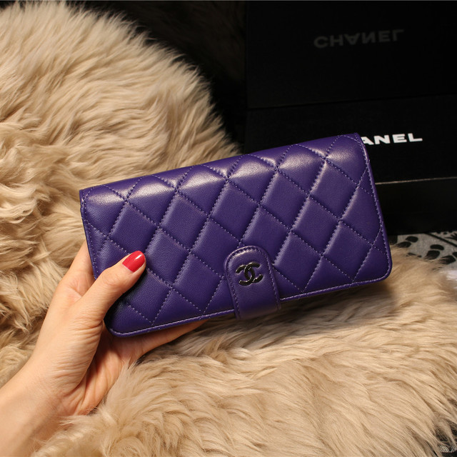 Chanel Matelasse Bi-Fold Wallet Sheepskin Leater A31507 Purple