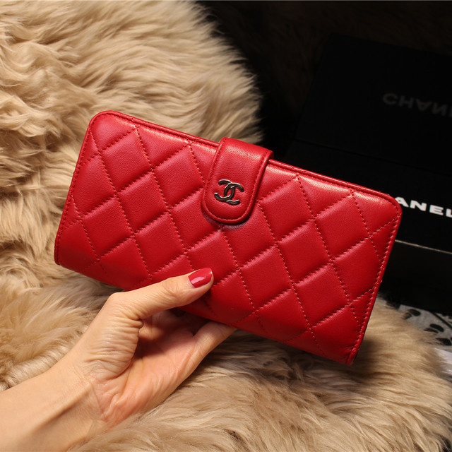 Chanel Matelasse Bi-Fold Wallet Sheepskin Leater A31507 Red