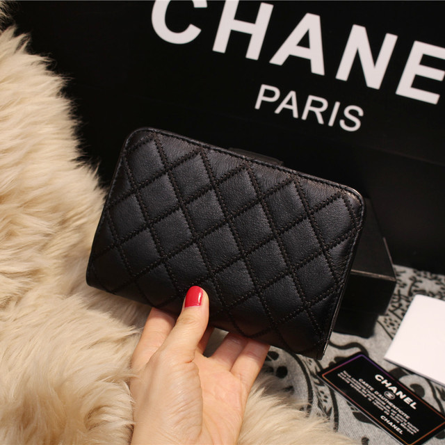 Chanel Matelasse Bi-Fold Wallet Sheepskin Leater A80136 Black