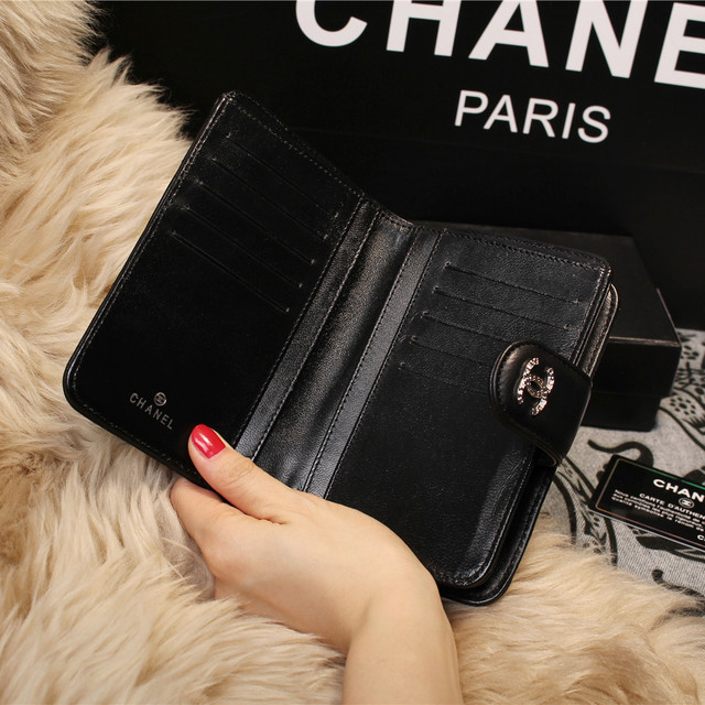 Chanel Matelasse Bi-Fold Wallet Sheepskin Leater A80136 Black