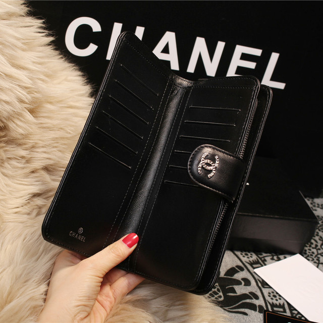 Chanel Matelasse Bi-Fold Wallet Sheepskin Leater A80137 Black