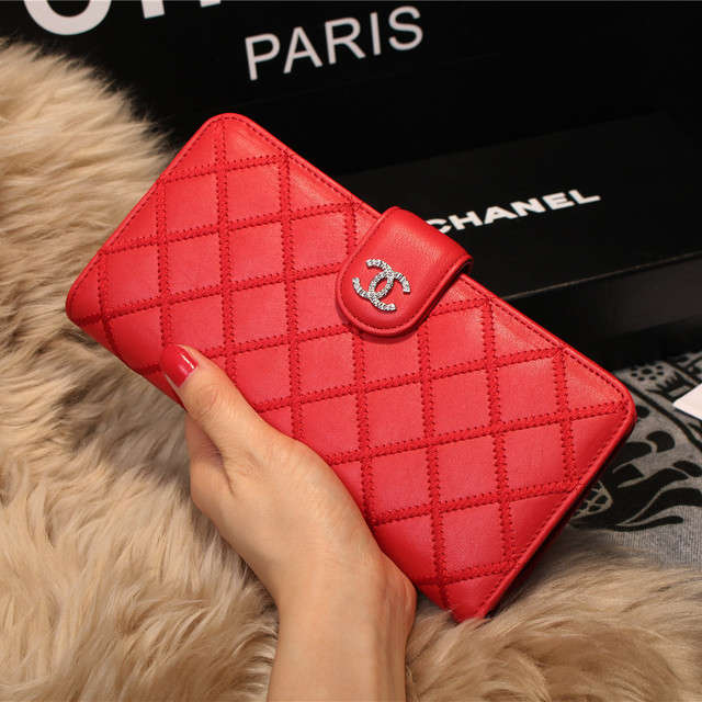 Chanel Matelasse Bi-Fold Wallet Sheepskin Leater A80137 Red