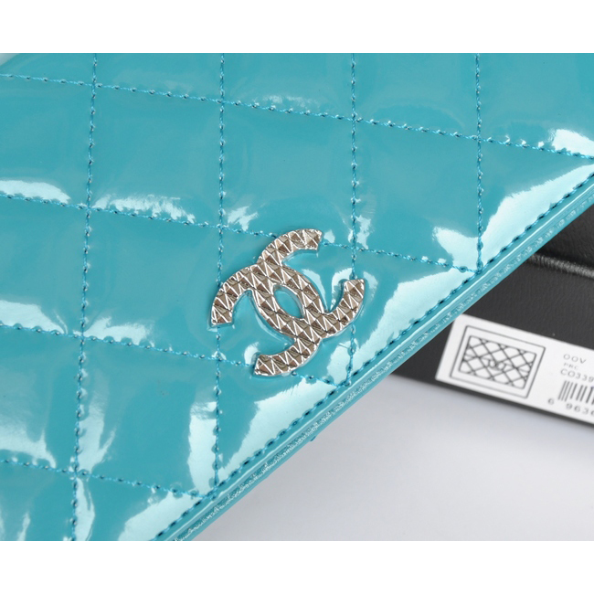 Chanel Patent Leather Bi-Fold Wallet A31508 Lake green