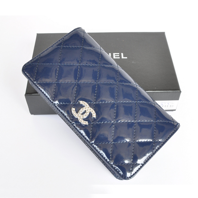 Chanel Patent Leather Bi-Fold Wallet A31508 Royal blue