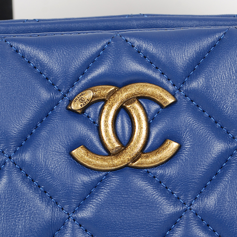 Chanel Sheepskin Leather Shoulder Bag A67245 Blue