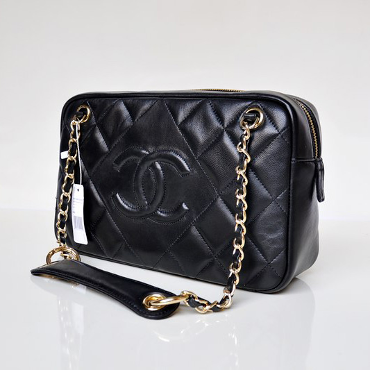 Chanel Sheepskin Leather Shoulder Bag A67751 Black