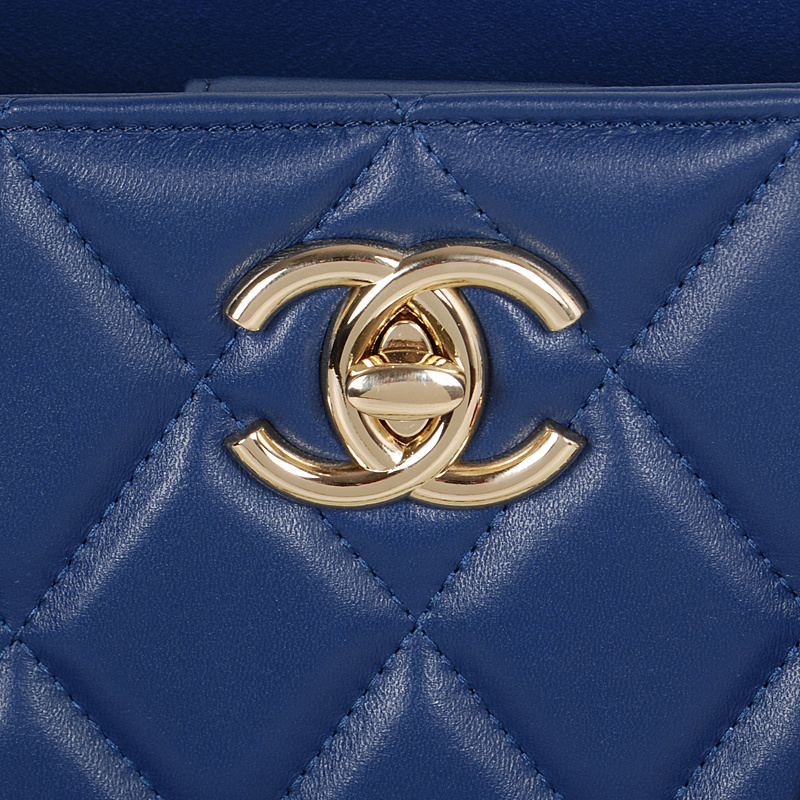 Chanel Shopping Bag Sheepskin Leather A52231 Royal blue