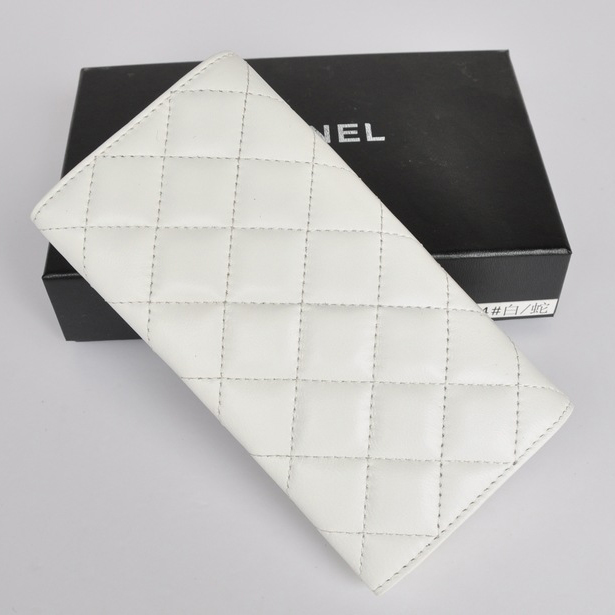 Chanel Snake CC logo Bi-Fold Wallet A514 in White