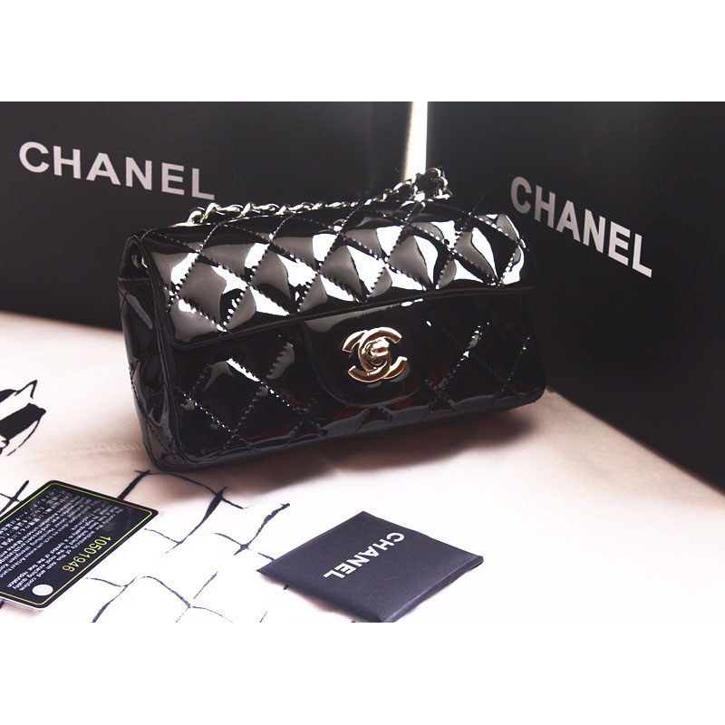 Chanel mini Classic Flap Bag Original Patent leather 1117 Black in Silver