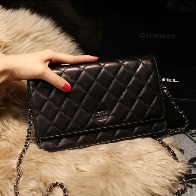 Chanel mini Flap Bag A31158 Black Original Sheepskin Leather